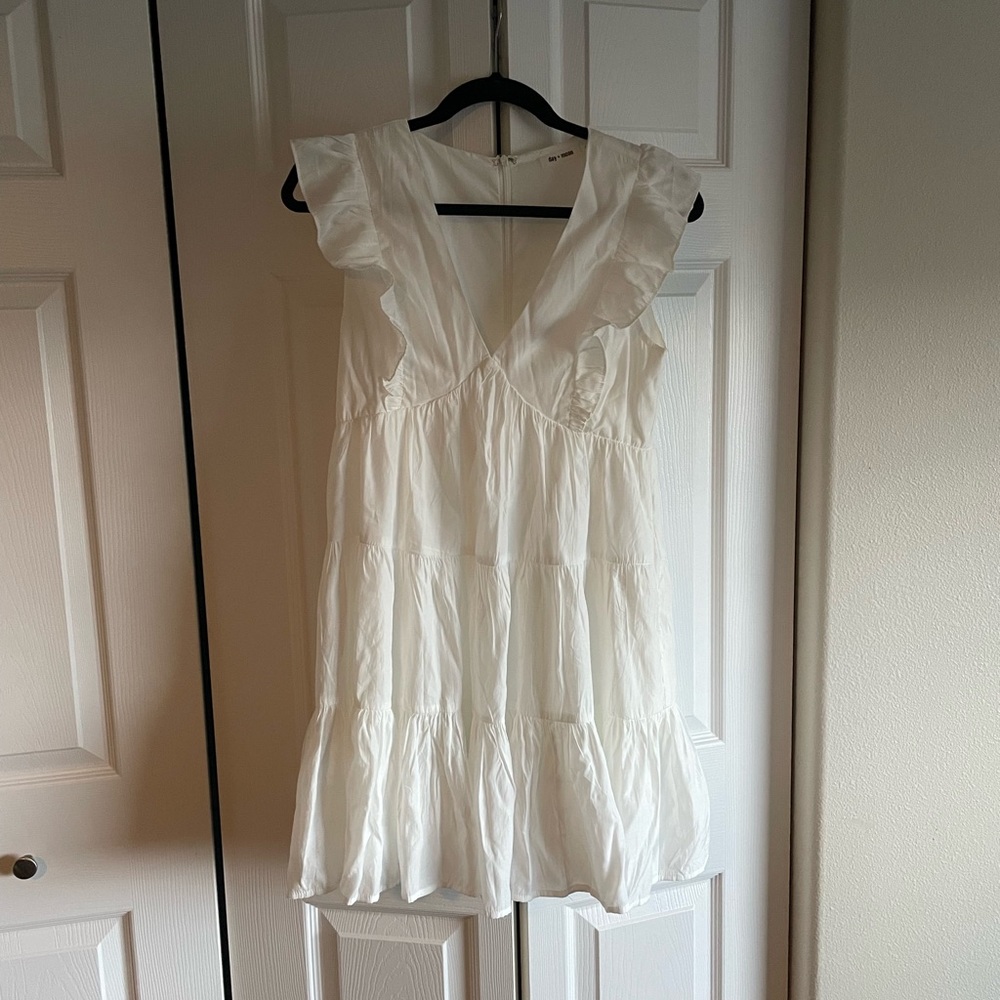 White dress for spring 🌸